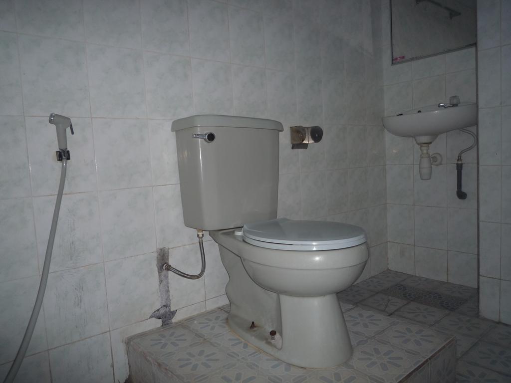 Celagi Inn Padangbai  Quarto foto